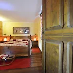 Maison Lazier Bed & Breakfast Châtillon