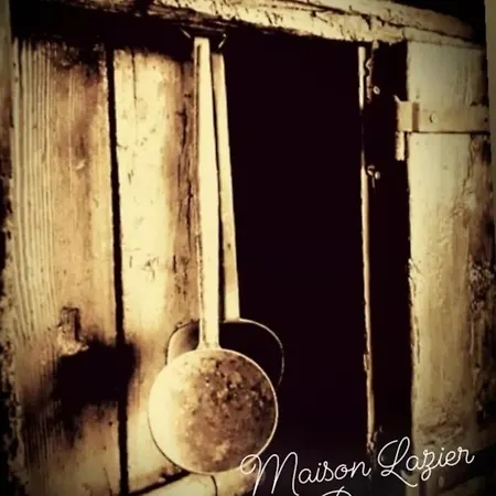 Bed & Breakfast Maison Lazier