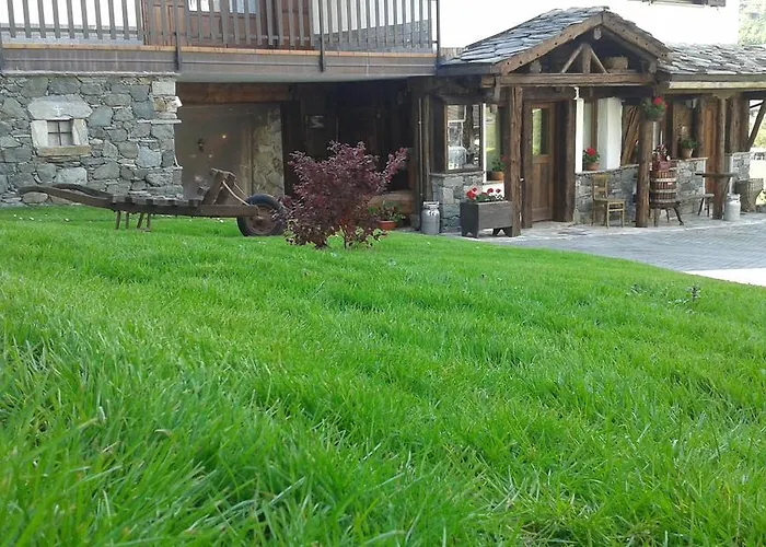 Maison Lazier 住宿加早餐酒店 夏特林