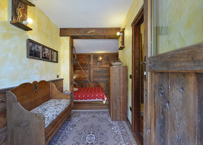Maison Lazier Bed & Breakfast 3*