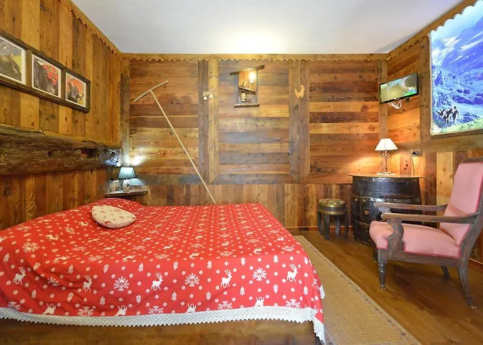 Maison Lazier Bed & Breakfast 3*